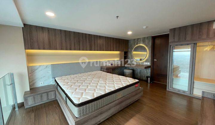 Dijual Rugi Harga BU Apartemen Bizloft U Res 5, Lippo Karawaci 1