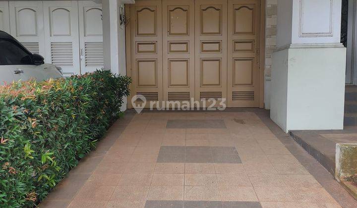 Rumah di Rolling Hills Lippo Karawaci, Tangerang 1