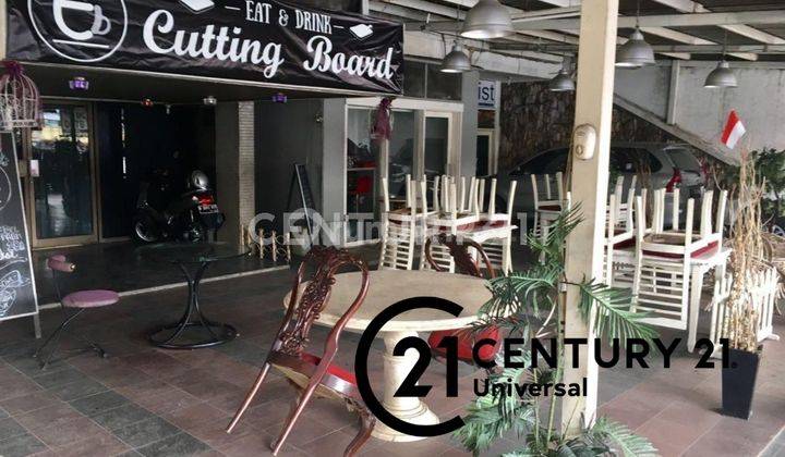 Rumah Depan Jalan Raya Di Tebet Jakarta Selatan 2