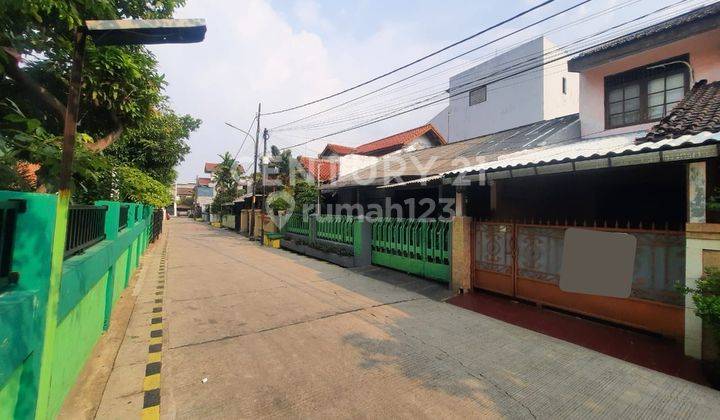 Rumah Di Komp Dep Kes 2 Jatibening Dekat Pintu Tol 2