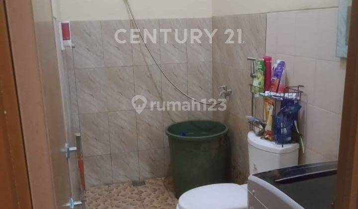 Rumah Hoek Di Pulo Dukuh Kramat Jati Jakarta Timur 2