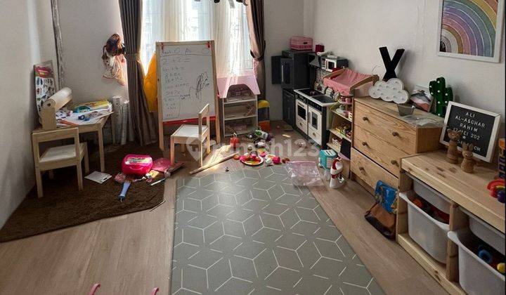 Rumah 4 KT Dekat Cinere 10 Menit ke Stasiun dan Tol Dibantu KPR J17814 2