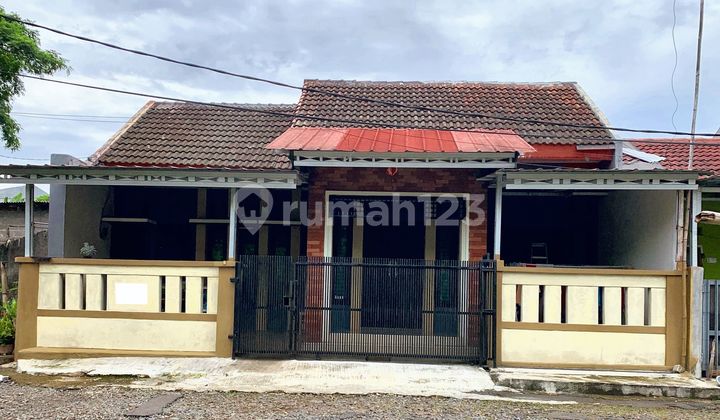 Rumah Luas Siap Huni 15 Mnt ke Stasiun Citayam Dibantu KPR J-21205 Rumah Luas Siap Huni 15 Mnt ke Stasiun Citayam Dibantu KPR J-21205