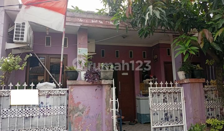 Rumah Hadap Timur 15 menit ke Summarecon Mall Bekasi Dibantu KPR J-36850 1
