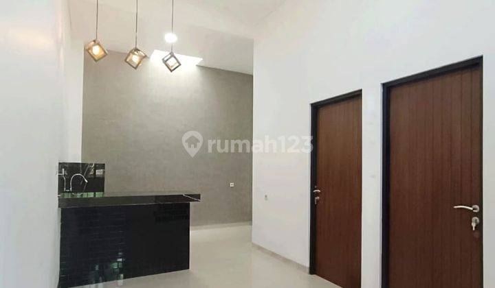 ruang tamu rumah 10 menit ke cibinong