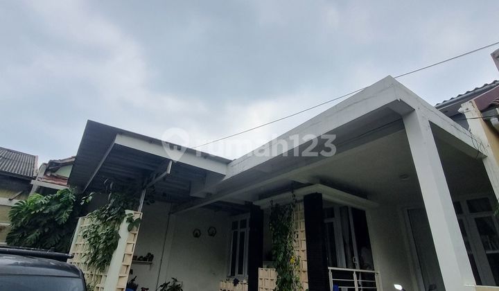 Rumah 15 Mnt ke Aeon Mall Tanjung Barat SHM Luas Dibantu KPR J-32386
