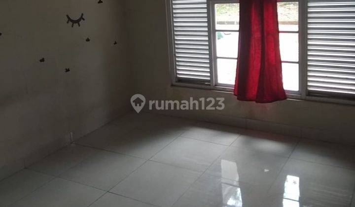 Rumah Seken LT 161 Dekat Gerbang Tol Sentul 2 Siap Huni Hadap Utara J18505 2