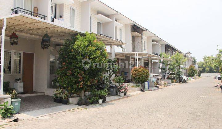 Rumah 2 Lt Siap Huni 10 menit ke CBD Ciledug Family Mall Harga Nego J18189 2