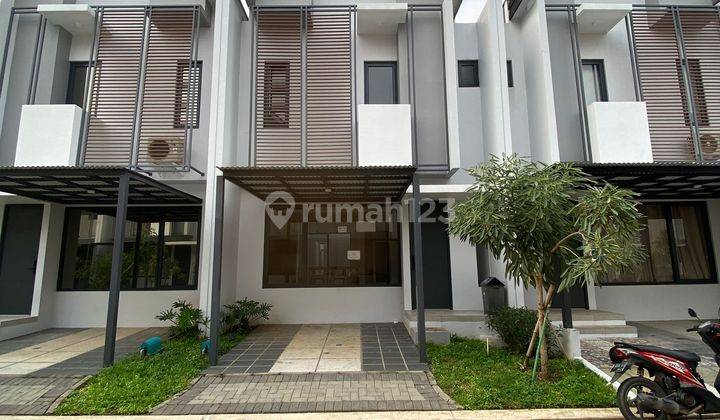 Rumah Strategis Bisa Nego 15 menit ke The Breeze BSD City Siap KPR  J24520 1