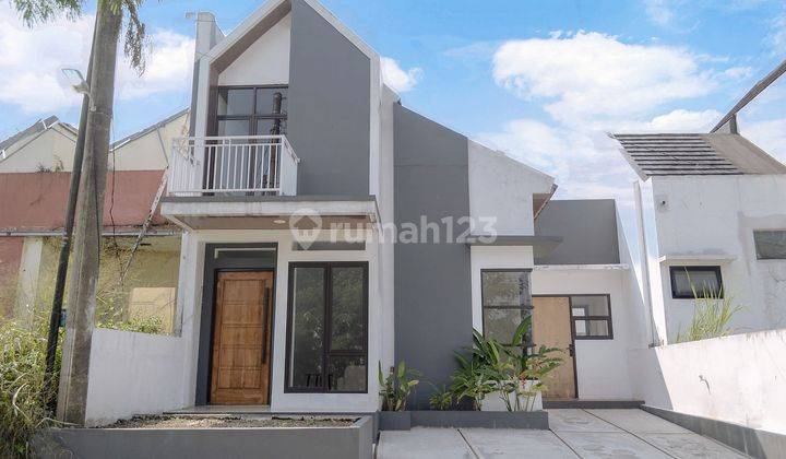 Rumah Minimalis Hadap Utara 2 Lantai dekat Citi Plaza Bogor Semi Furnished J25304 1