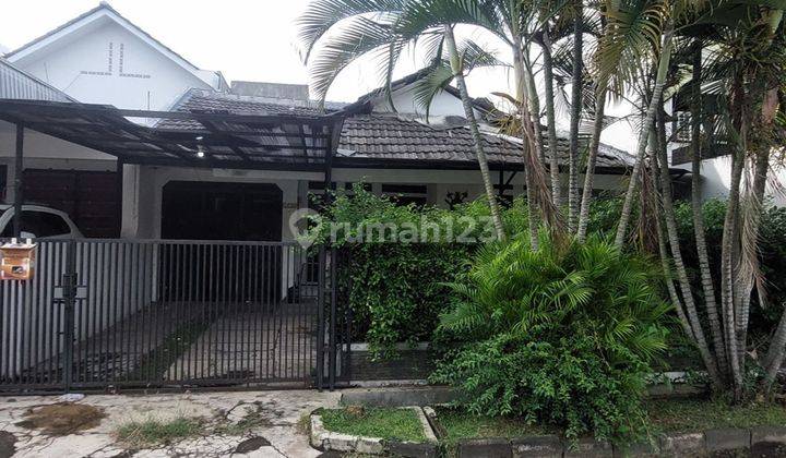 Rumah Hadap Selatan LT 200 Harga Nego 5 menit ke Plaza Bintaro Satoe Siap KPR J22007 1