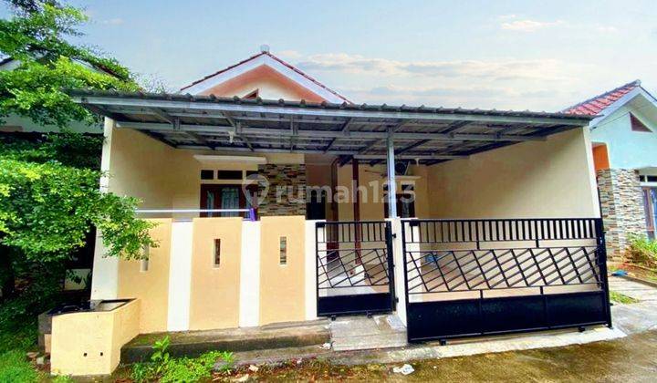 Rumah Hadap Timur Siap Huni 5 menit ke Stasiun Cilebut Bogor Dibantu KPR J18395