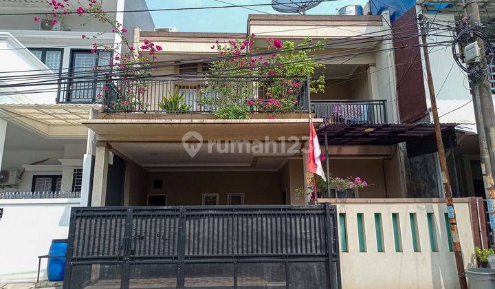 Rumah 2 Lt SHM LT 120 Bisa Nego Siap KPR 8 menit ke BSD Plaza J12387 1