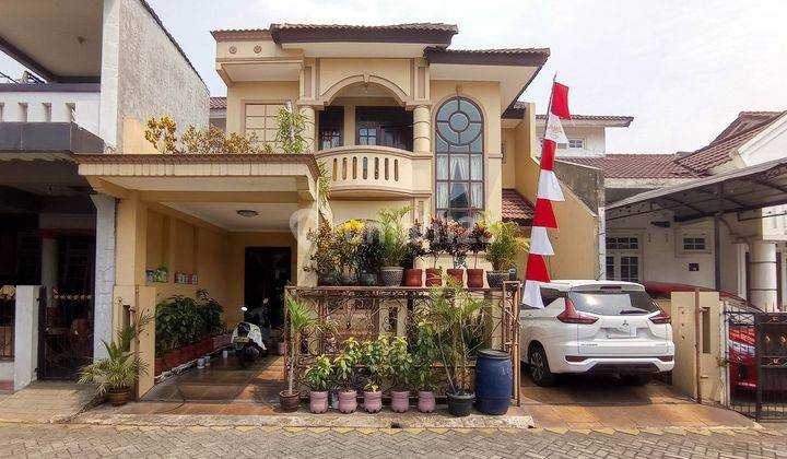 Rumah Cantik 6 Kamar Tidur Hadap Timur 10 Menit ke Supermal Karawaci J24724