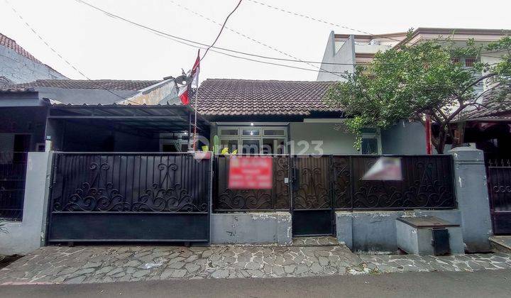 Rumah SHM Hadap Selatan 15 Menit ke Mall Paradise Walk Serpong Bisa Nego J24532 1