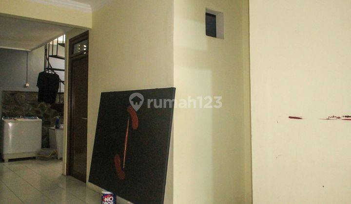 Rumah SHM Hadap Selatan 15 Menit ke Mall Paradise Walk Serpong Bisa Nego J24532 2