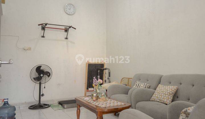 Rumah SHM 15 Menit ke Stasiun Jurang Mangu Harga Nego Siap KPR J24925 2