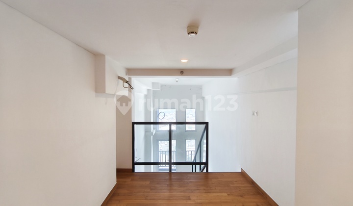 Apartemen Cantik Siap Huni 6 Menit ke Living World Alam Sutera J-42010 2