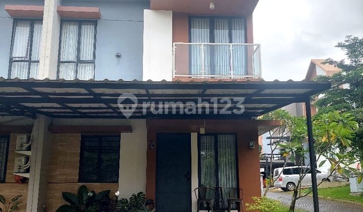 Two-Story Hook House 15 Minutes to Serpong Station LT 91 Move-In Ready J40825