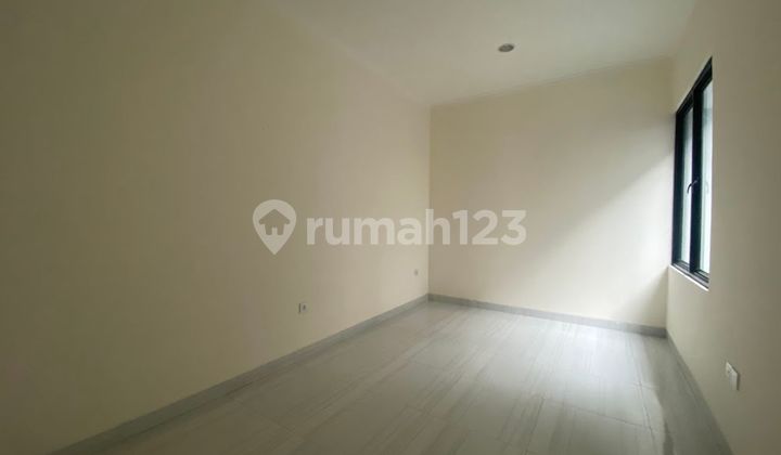 Rumah SHM 2 Lt Siap KPR 12 menit ke Mall Ciputra Cibubur J28287 2