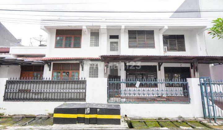 Rumah LT 160 SHM Hadap Timur 10 Menit ke Mall Bassura Siap KPR J28049 Rumah LT 160 SHM Hadap Timur 10 Menit ke Mall Bassura Siap KPR J28049