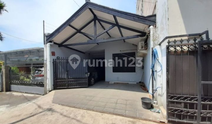 Rumah Minimalis 12 Menit ke Brawijaya Hospital Antasari Dibantu KPR J40053 Rumah Minimalis 12 Menit ke Brawijaya Hospital Antasari Dibantu KPR J40053