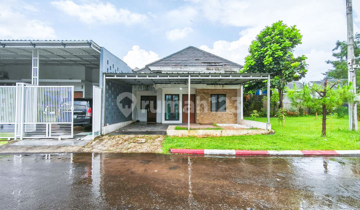 Ready-to-Occupy House Near Ciputra Cibubur Mall, Move-In Ready with KPR Assistance J-10332