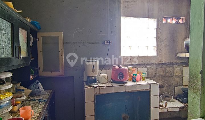 Rumah 1 Lt Terawat Dekat Terminal Bus Lippo Karawaci bisa KPR J40083 2