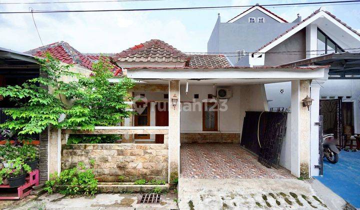 Rumah Hadap Selatan Bebas Banjir dekat Kota Cinema Mall (KCM) Jatiasih J18402 1