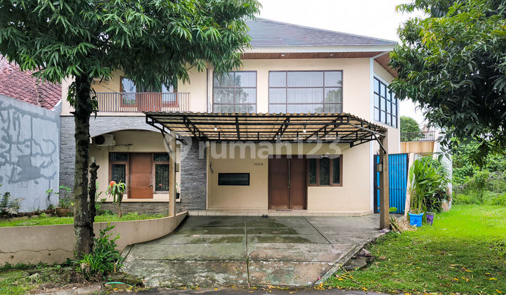 Rumah 5 Kamar Tidur Hadap Timur 10 Menit ke Gerbang Tol Cikarang J-44200