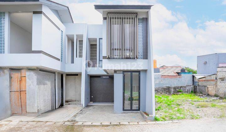 Rumah 2 Lt Siap Huni 5 Menit ke Gerbang Tol Margonda 3 Sudah Renov J28156 1