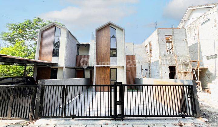 Rumah Asri Lb 120 Hadap Timur Semi Furnished Dekat Stasiun Universitas Pancasila J26013 1