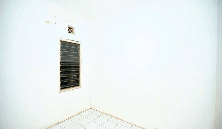 Rumah Hadap Selatan Bebas Banjir dekat Kota Cinema Mall (KCM) Jatiasih J18402 2