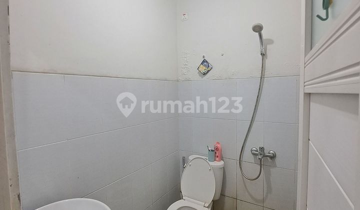 Rumah Strategis 5 Menit ke The Park Sawangan Dibantu KPR J-32291 2