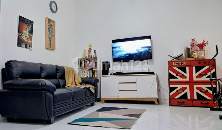 Rumah 15 Mnt ke Aeon Mall Tanjung Barat SHM Luas Dibantu KPR J-32386 2
