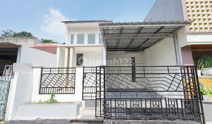 Rumah Modern Semi Furnished dekat Pintu Tol Sentul 2 Dibantu KPR Bisa Nego J19032 1