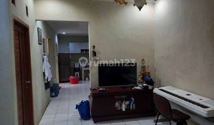 Rumah Strategis Siap Huni 10 Menit ke Mall Paradise Walk Serpong Dibantu KPR J22031 2