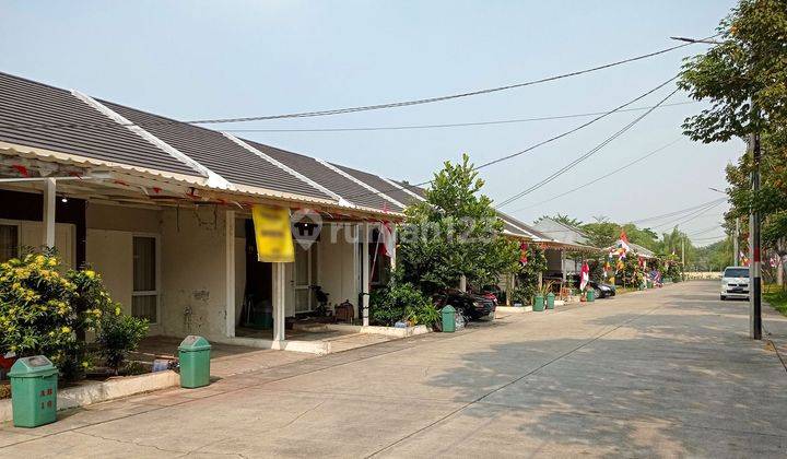 Rumah Hadap Utara dekat Grand Serpong Mall Siap Huni Dibantu KPR J24682