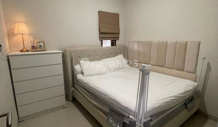 Rumah Modern Cantik Siap Huni dekat Grand Galaxy Bekasi Bebas Banjir J24672 2