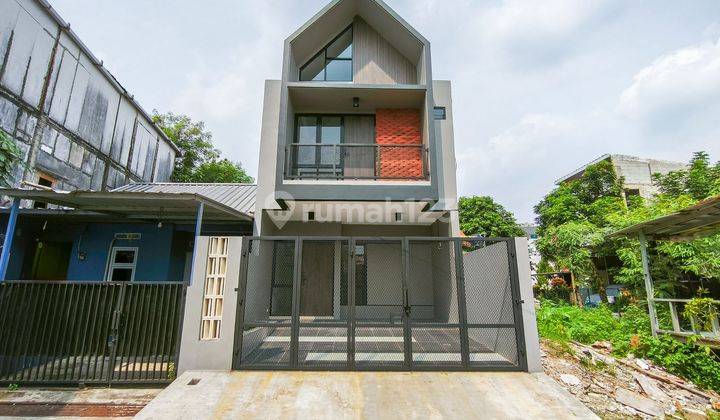 Rumah 15 menit ke Stasiun Cilebut SHM Siap Huni 2 Lt J32994 1