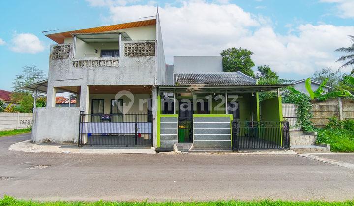 House Land Area 186 Freehold Title 10 Minutes to Ciawi Toll Gate Ready for Mortgage J-48774 House Land Area 186 Freehold Title 10 Minutes to Ciawi Toll Gate Ready for Mortgage J-48774