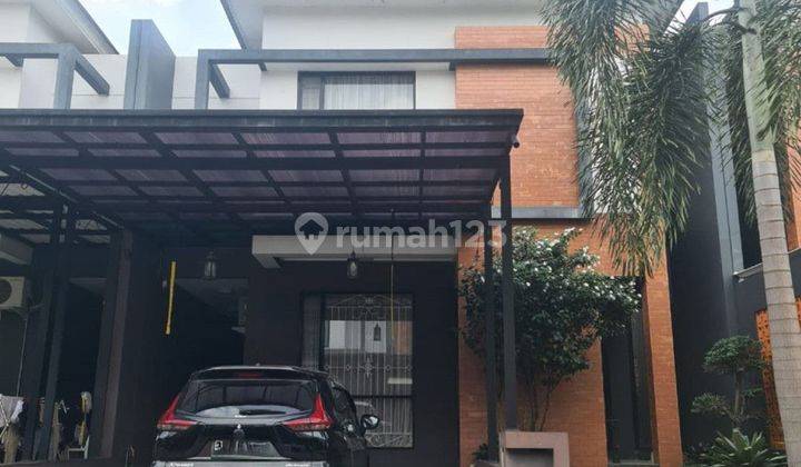 Rumah 2 Lantai Bagus Semi Furnished SHM di Discovery Flamine, Tangerang Selatan 1