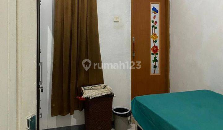 Rumah SHM Hadap Timur di Cikarang dekat Sekolah dan Stasiun Harga Nego Siap KPR J23902 2