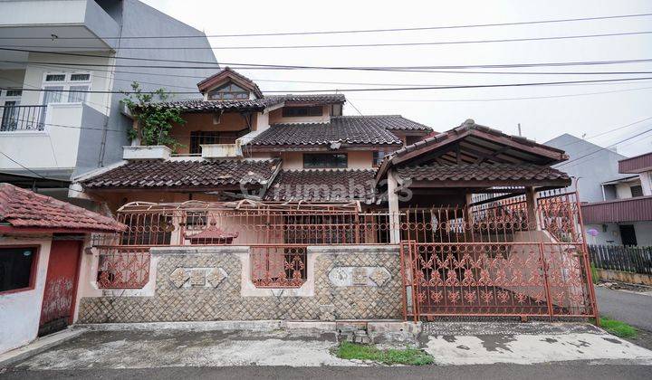 Rumah 3 Lt Hadap Utara 9 menit ke Plaza Buaran, JakTim Harga Nego Siap KPR J19601 1