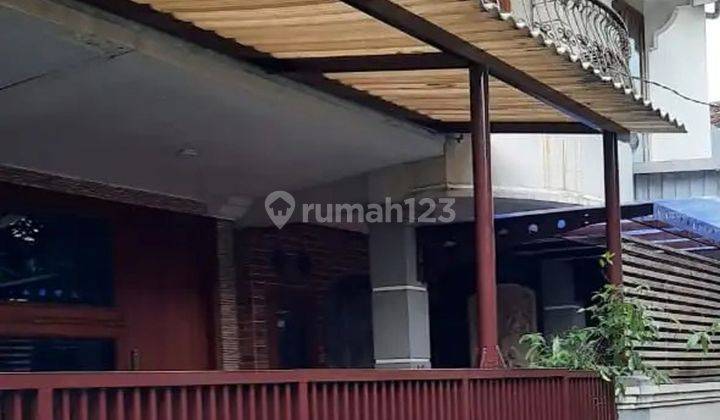 Rumah Luas 2 Lt di Jaktim 4 Menit ke Stasiun Klender Baru Dibantu KPR J22259 1