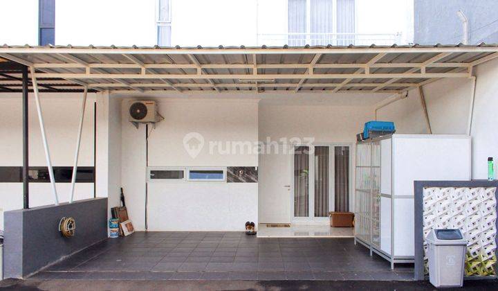 Rumah Carport Luas 17 menit ke Stasiun Depok Baru Harga Nego Siap KPR J17599 1