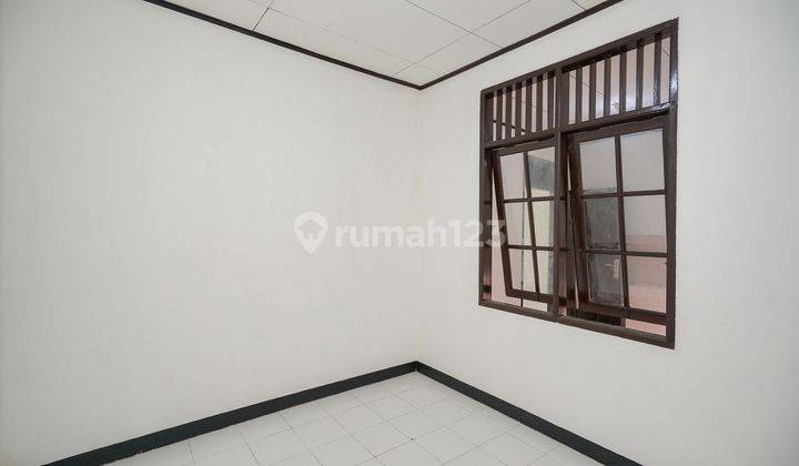 Rumah SHM LT 150 Hadap Utara dekat Stasiun Cakung Dibantu KPR  J23337 2