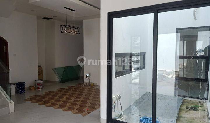 Rumah Hook LT 130 Bisa Nego Hadap Timur 13 Mnt ke Plaza Pondok Gede Bekasi J18393 2