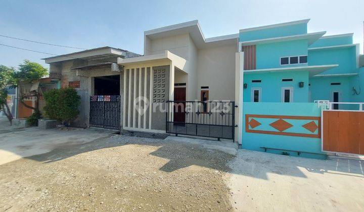 Rumah 300jtan Hadap Selatan 15 menit ke Primaya Hospital Bekasi Utara Siap KPR J25309