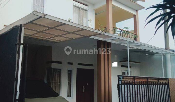 Rumah 2 Lt Bebas Banjir 15 Menit ke Lagoon Avenue Mall Bekasi Harga Nego J26316 1